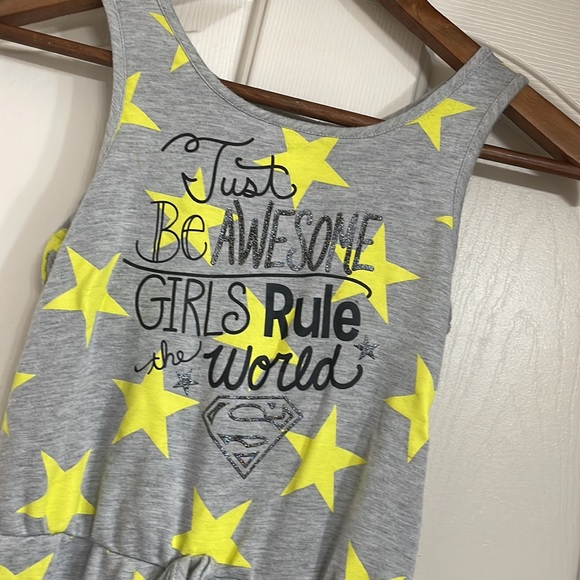 DC Superhero Girls Gray Romper Size Medium - Picture 2 of 8